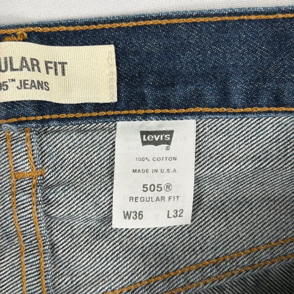 Vintage Levi's 505 Regular Fit Jeans Made in USA W36 L32‎ Dark Wash Blue